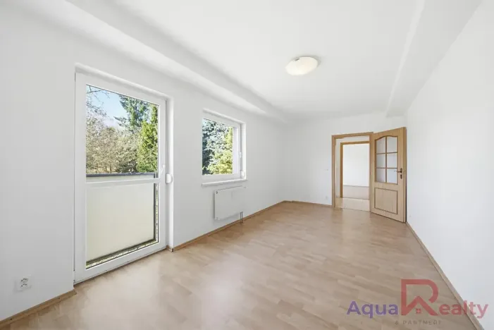Prodej bytu 4+kk, Karlovy Vary, Okružní, 99 m2
