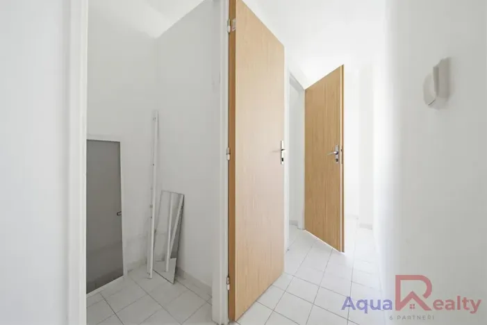 Prodej bytu 4+kk, Karlovy Vary, Okružní, 99 m2