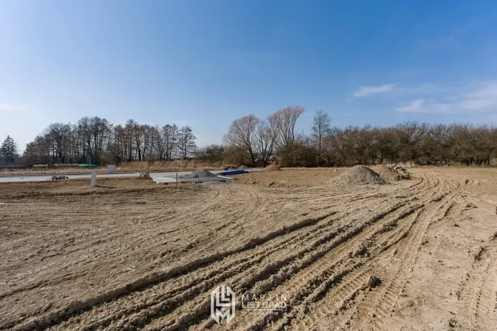 Prodej pozemku pro bydlení, Komárov, 743 m2