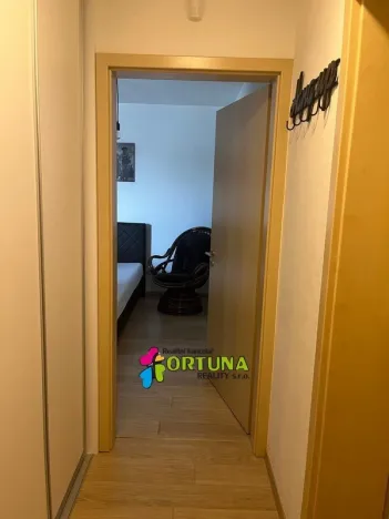 Pronájem bytu 2+1, Včelná, 60 m2