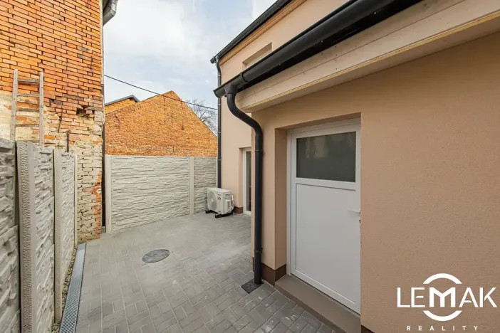 Prodej rodinného domu, Loučany, 123 m2