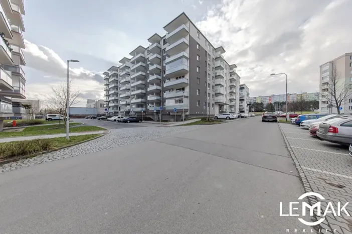 Pronájem bytu 2+kk, Olomouc, Janského, 59 m2