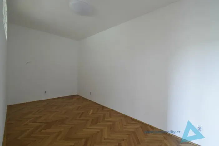 Pronájem bytu 2+kk, Nová Paka, Zahradní, 62 m2