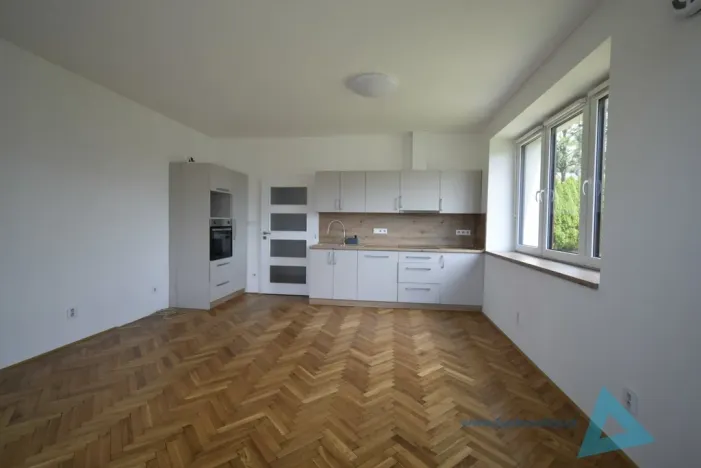 Pronájem bytu 2+kk, Nová Paka, Zahradní, 62 m2