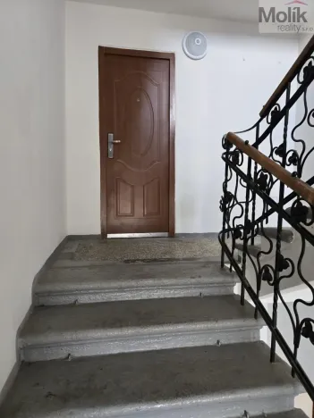 Pronájem bytu 3+1, Lom, nám. Republiky, 103 m2