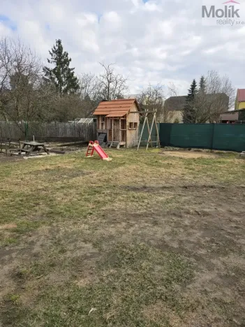 Pronájem bytu 3+1, Lom, nám. Republiky, 103 m2