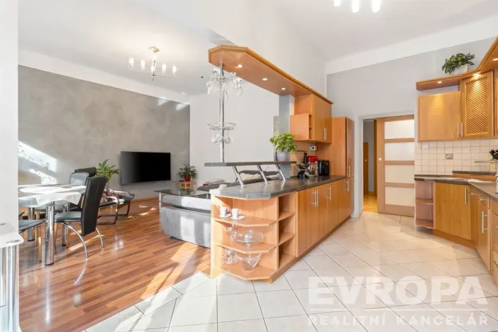 Prodej bytu 4+kk, Praha - Smíchov, Na bělidle, 114 m2