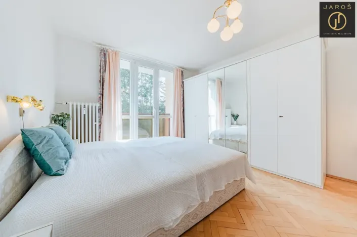 Prodej bytu 2+1, Plzeň - Doubravka, Ke Špitálskému lesu, 58 m2