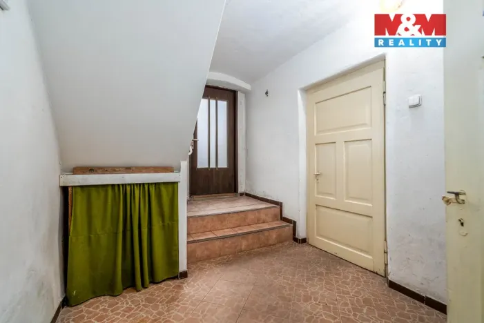 Prodej rodinného domu, Nové Město nad Metují - Krčín, 1. máje, 205 m2