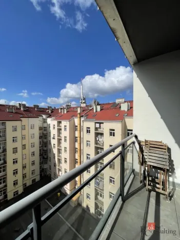Pronájem bytu 1+kk, Praha - Vinohrady, Radhošťská, 36 m2
