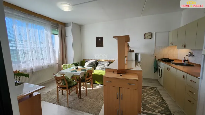 Pronájem bytu 2+kk, Praha - Kamýk, Rabyňská, 39 m2