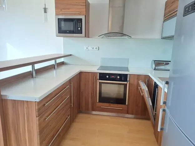 Pronájem bytu 2+kk, Hradec Králové, Kollárova, 55 m2