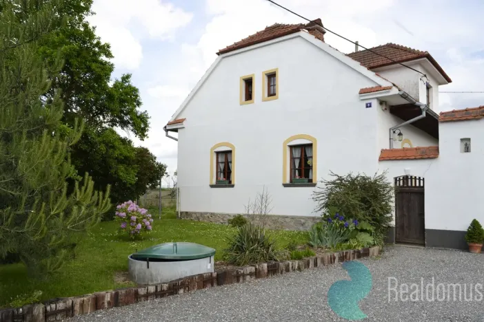 Prodej zemědělské usedlosti, Skrýchov u Malšic - Dudov, 726 m2