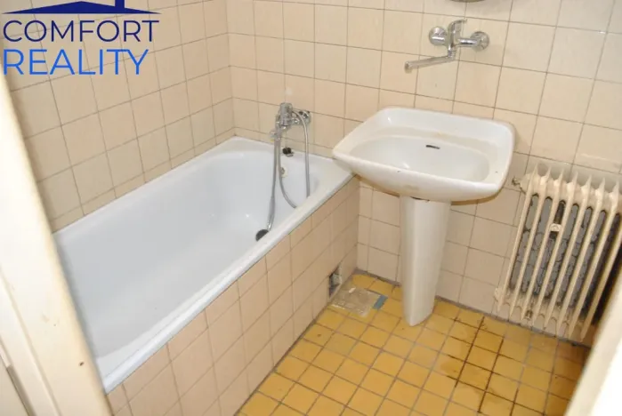 Prodej rodinného domu, Krnov - Pod Bezručovým vrchem, Janáčkovo náměstí, 110 m2