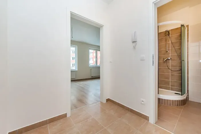 Pronájem bytu 1+kk, Praha - Hlubočepy, Miloše Havla, 36 m2