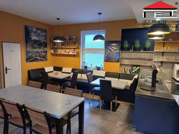 Pronájem restaurace, Frýdek-Místek, Nádražní, 200 m2