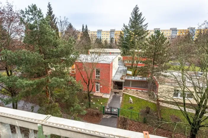 Pronájem bytu 1+kk, Praha - Střížkov, Rumburská, 36 m2