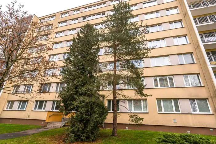Pronájem bytu 1+kk, Praha - Střížkov, Rumburská, 36 m2