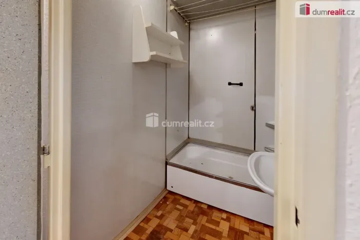 Prodej bytu 1+kk, Ostrava - Poruba, Francouzská, 27 m2