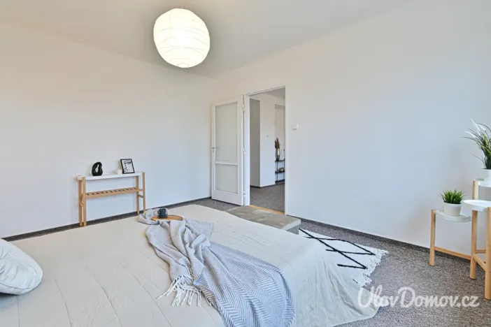 Prodej bytu 2+1, Praha - Dejvice, Šárecká, 56 m2