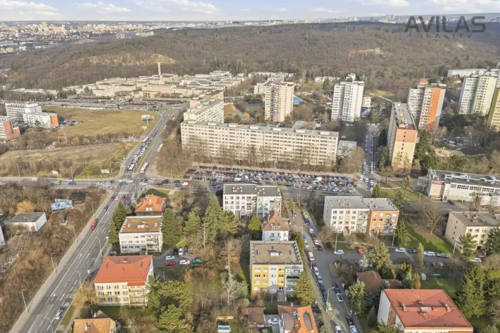 Prodej bytu 3+1, Praha - Lhotka, Mezilesní, 64 m2