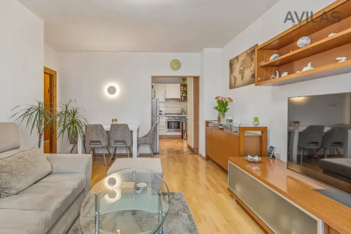 Prodej bytu 3+1, Praha - Lhotka, Mezilesní, 64 m2