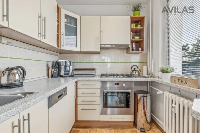 Prodej bytu 3+1, Praha - Lhotka, Mezilesní, 64 m2