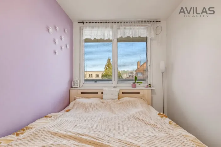 Prodej bytu 3+1, Praha - Lhotka, Mezilesní, 64 m2