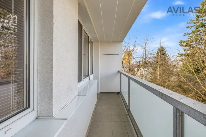 Prodej bytu 3+1, Praha - Lhotka, Mezilesní, 64 m2