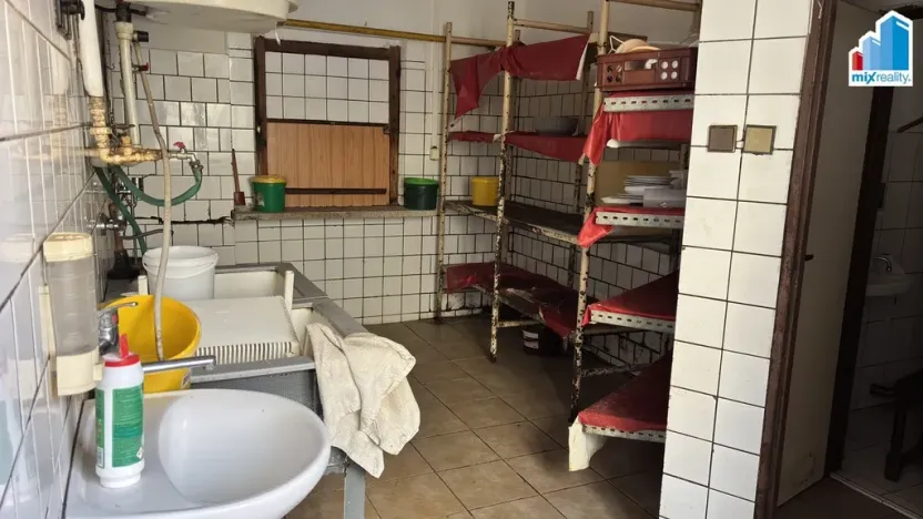 Prodej komerční nemovitosti, Kralovice, Markova tř., 600 m2