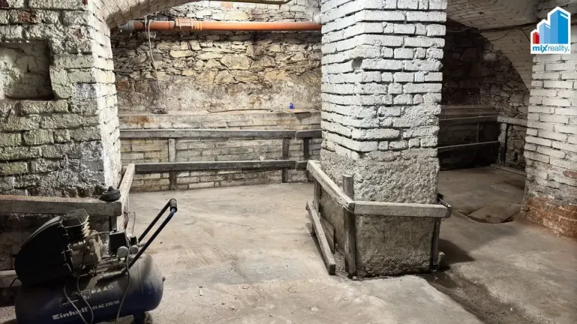 Prodej komerční nemovitosti, Kralovice, Markova tř., 600 m2