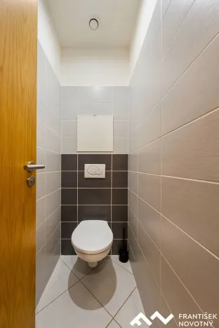 Prodej bytu 2+kk, Pohořelice, Znojemská, 51 m2