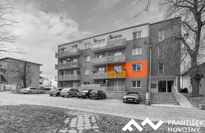 Prodej bytu 2+kk, Pohořelice, Znojemská, 51 m2