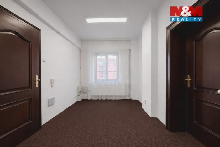 Pronájem kanceláře, Klatovy - Klatovy I, Čs. legií, 66 m2