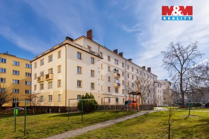 Prodej bytu 3+1, Pardubice - Zelené Předměstí, Sladkovského, 83 m2