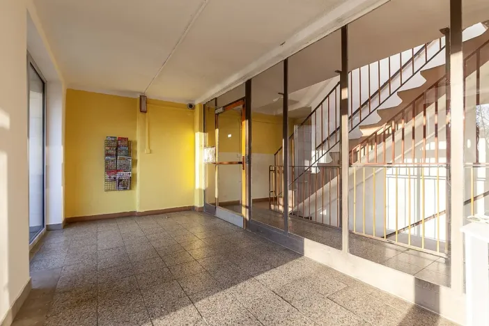 Prodej bytu 3+1, Praha - Petrovice, Jakobiho, 70 m2