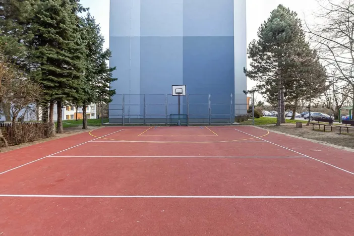 Prodej bytu 3+1, Praha - Petrovice, Jakobiho, 70 m2