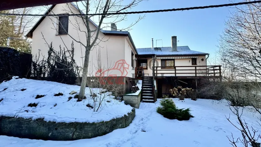 Prodej rodinného domu, Lopeník, 250 m2