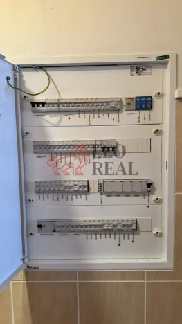 Prodej rodinného domu, Lopeník, 250 m2