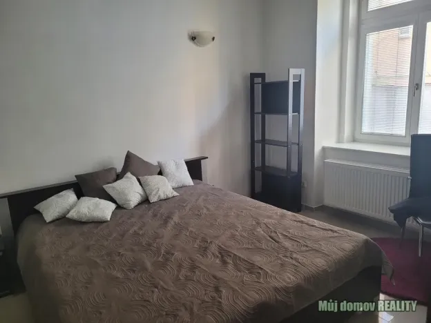 Pronájem bytu 2+1, Praha - Vinohrady, Lublaňská, 60 m2