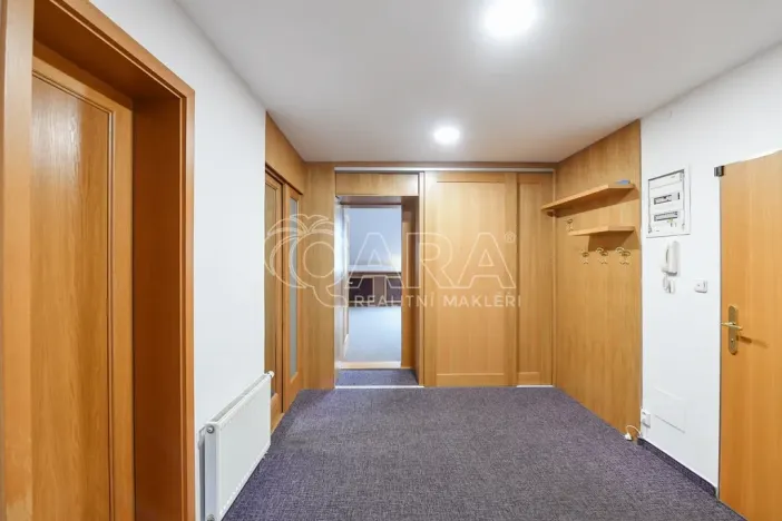 Pronájem bytu 3+1, Praha - Nové Město, Spálená, 127 m2