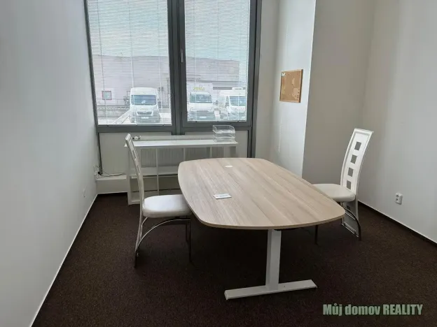 Pronájem skladu, Praha - Kunratice, Dobronická, 105 m2