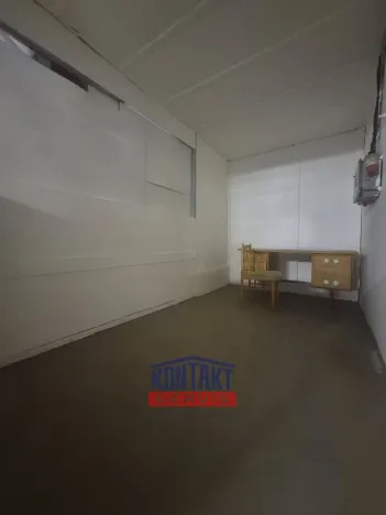 Pronájem skladu, České Budějovice, Rudolfovská tř., 198 m2