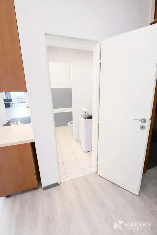 Pronájem bytu 2+kk, Praha - Michle, Nuselská, 56 m2