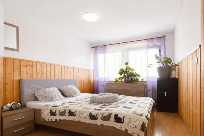 Prodej rodinného domu, Rožmitál pod Třemšínem, U stromovky, 137 m2