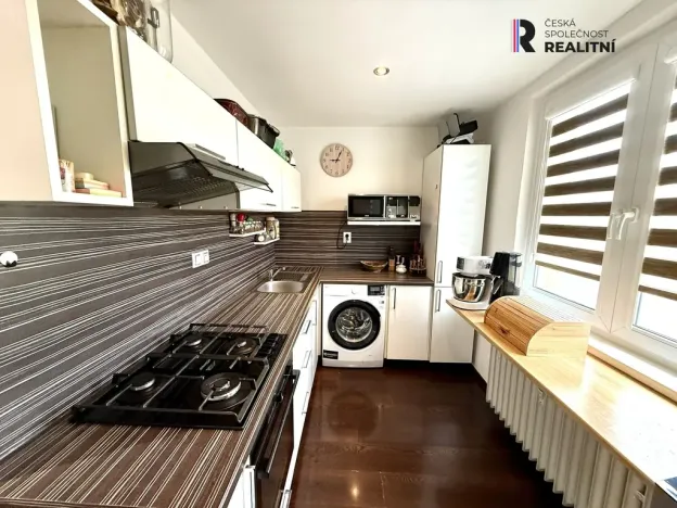 Prodej bytu 3+1, Habartov, Karla Čapka, 73 m2