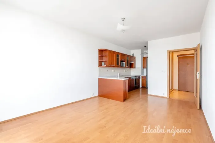 Pronájem bytu 2+kk, Praha - Řepy, Zrzavého, 45 m2