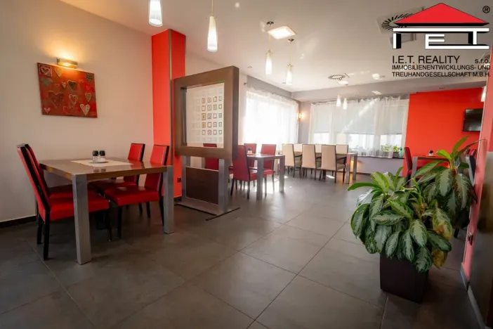 Prodej apartmánu, Frýdek-Místek - Frýdek, Olbrachtova, 1004 m2