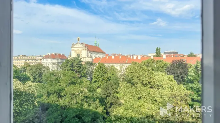 Pronájem kanceláře, Praha - Nové Město, Karlovo náměstí, 22 m2