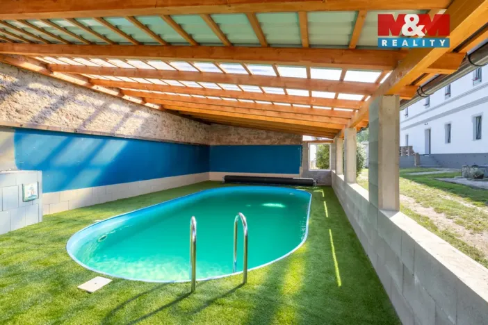 Prodej rodinného domu, Očihov - Očihovec, 500 m2